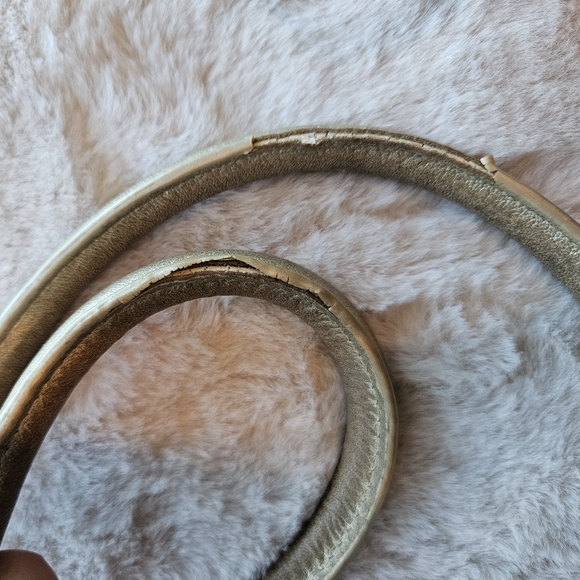 Tory Burch Gold Tote Bag with Crossbody Strap - Picture 15 of 15